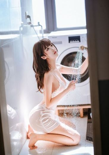 国产午夜精品自在自线之la_720HD高清在线观看